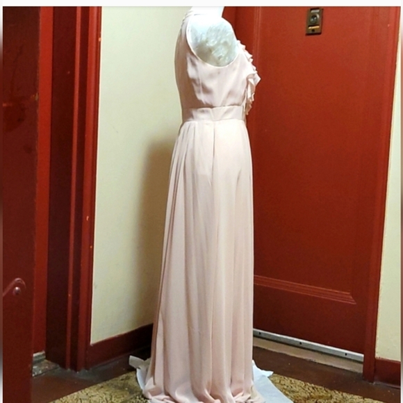 VINCE CAMUTO WOMEN'S BLUSH GOWN SIZE 6 - Picture 4 of 14